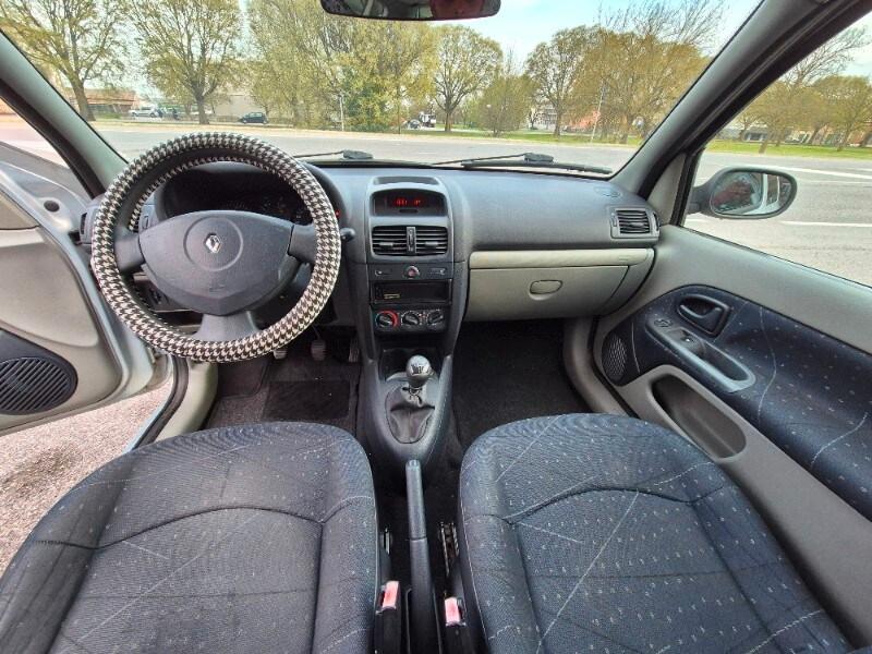 RENAULT Clio 2ª serie Clio 1.2 cat 3 porte Exp...