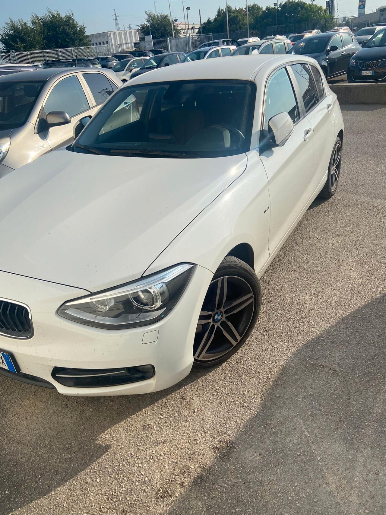 Bmw 118 118d 5p. Msport interno esterno