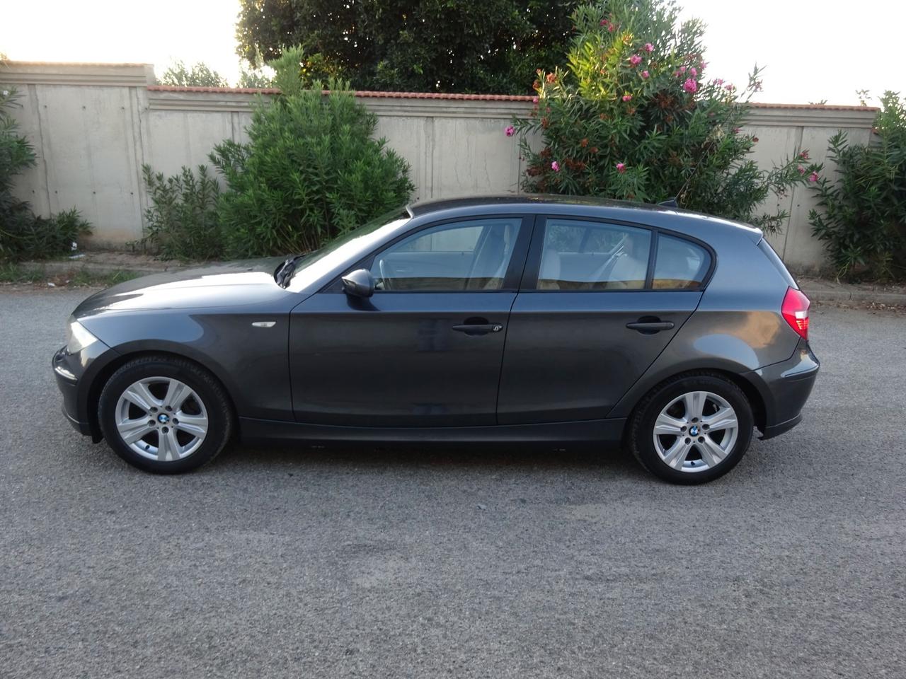 Bmw 116 116i cat 5 porte Futura