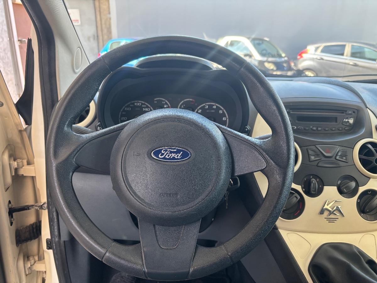 FORD - Ka - 1.2 8V 69CV Titanium