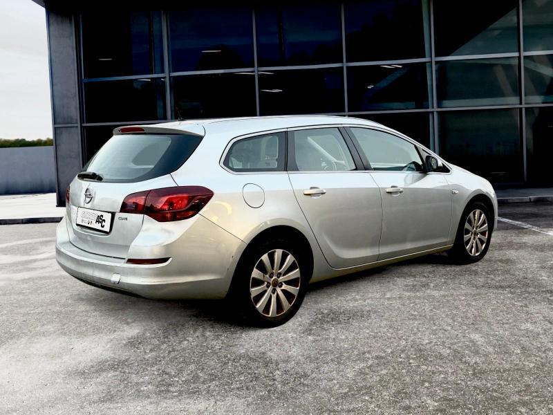 Opel Astra Sports Tourer 1.7 cdti Cosmo 110cv