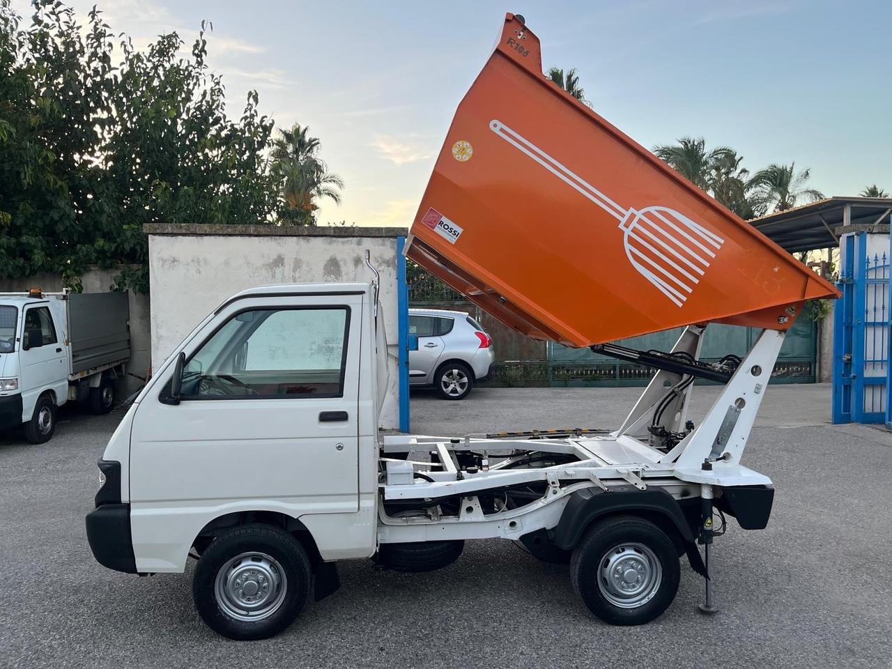 Piaggio quargo con vasca/rib.-700cc- Diesel -2014