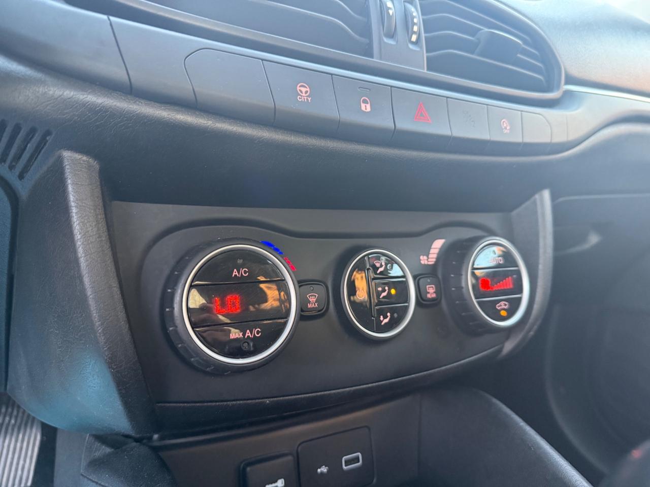 Fiat Tipo 1.6 Mjt S&S SW Lounge 2020