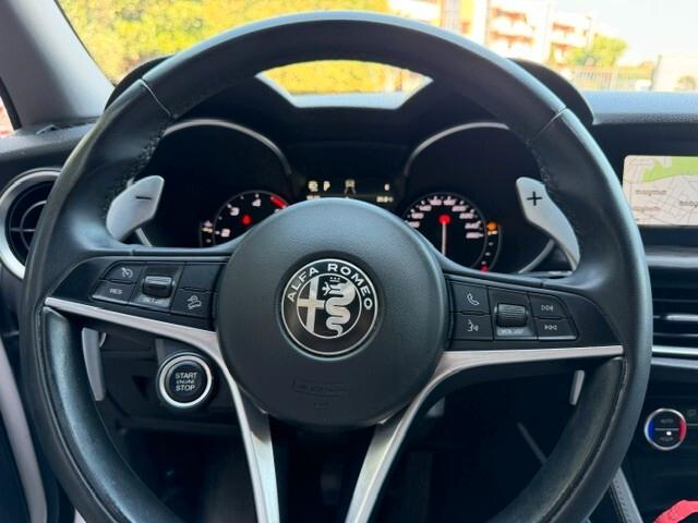 Alfa Romeo Stelvio 2.2 Turbodiesel 210 CV AT8 Q4 Super