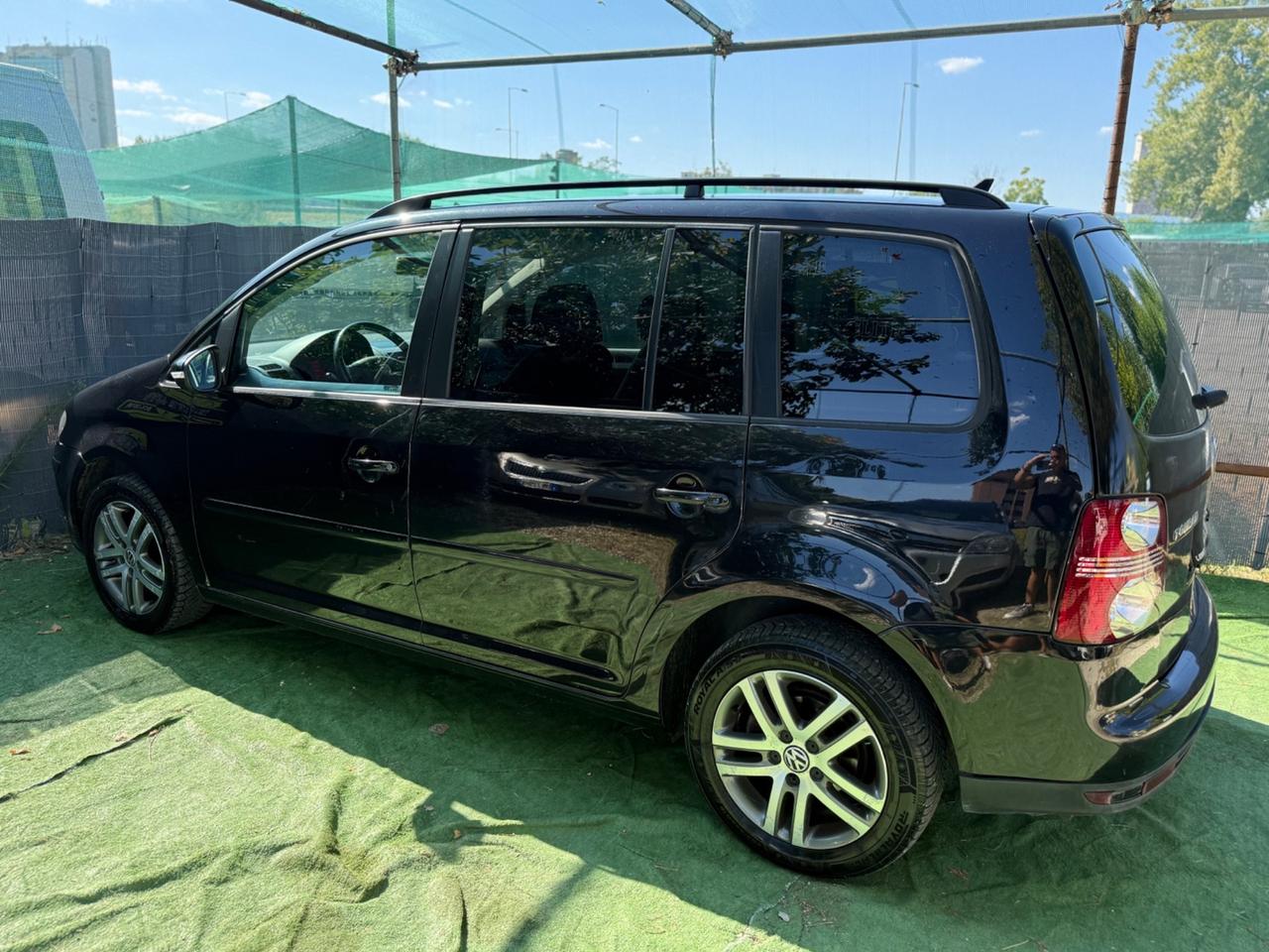 Volkswagen TOURAN 1.4 METANO 7 POSTI HIGHLINE