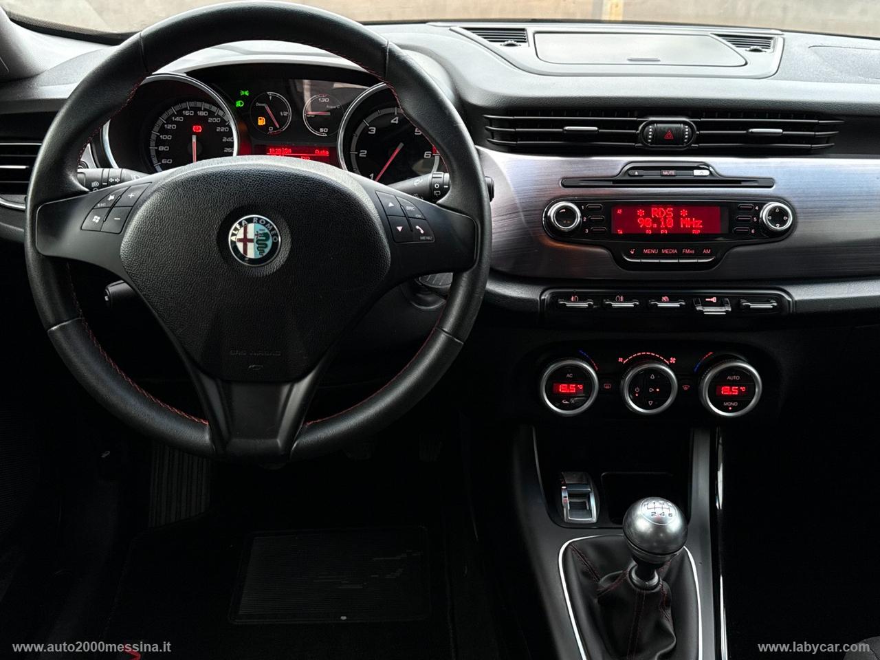 ALFA ROMEO Giulietta 1.6 JTDm-2 105 CV Distinctive