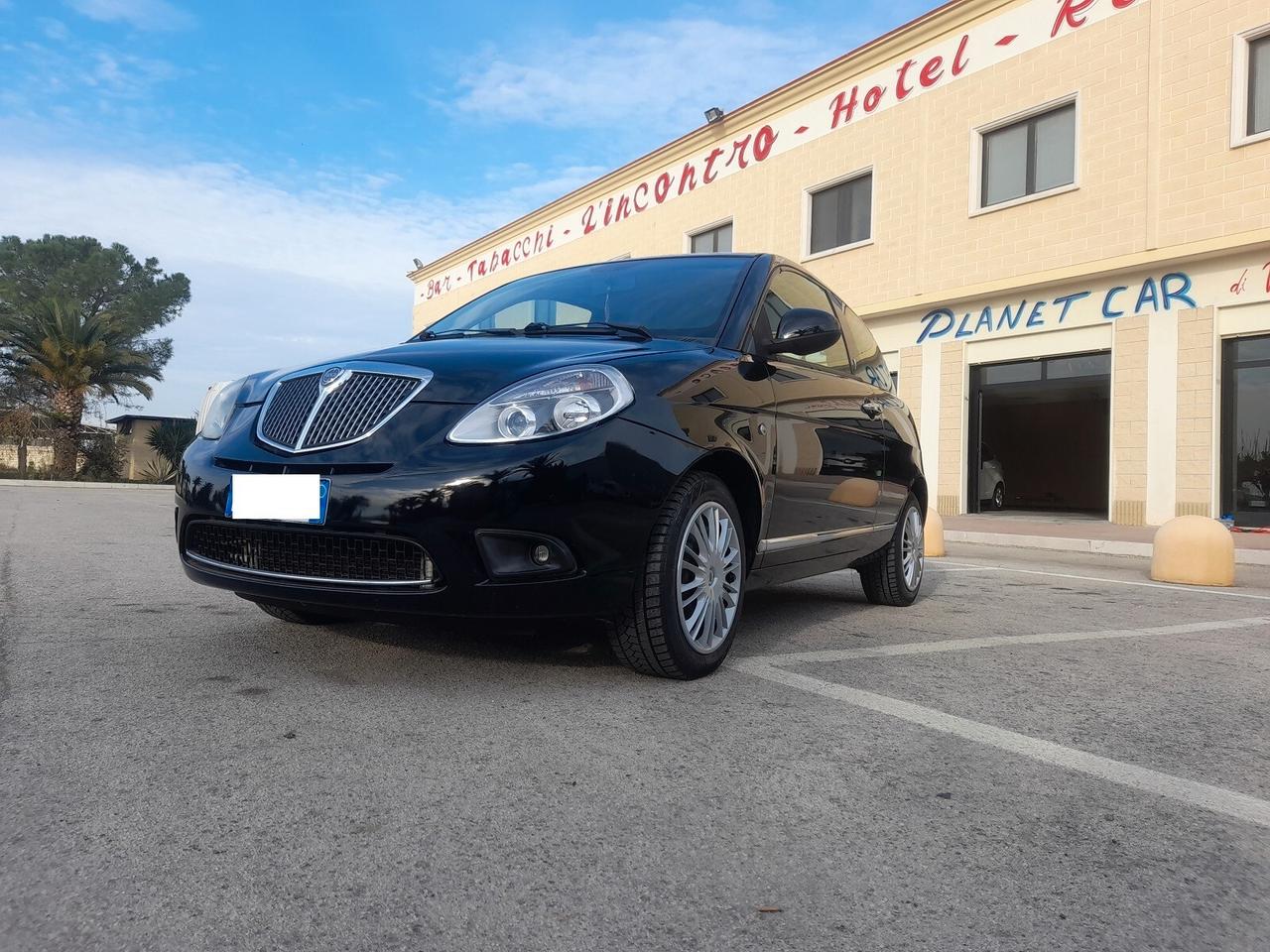 LANCIA YPSILON BENZINA