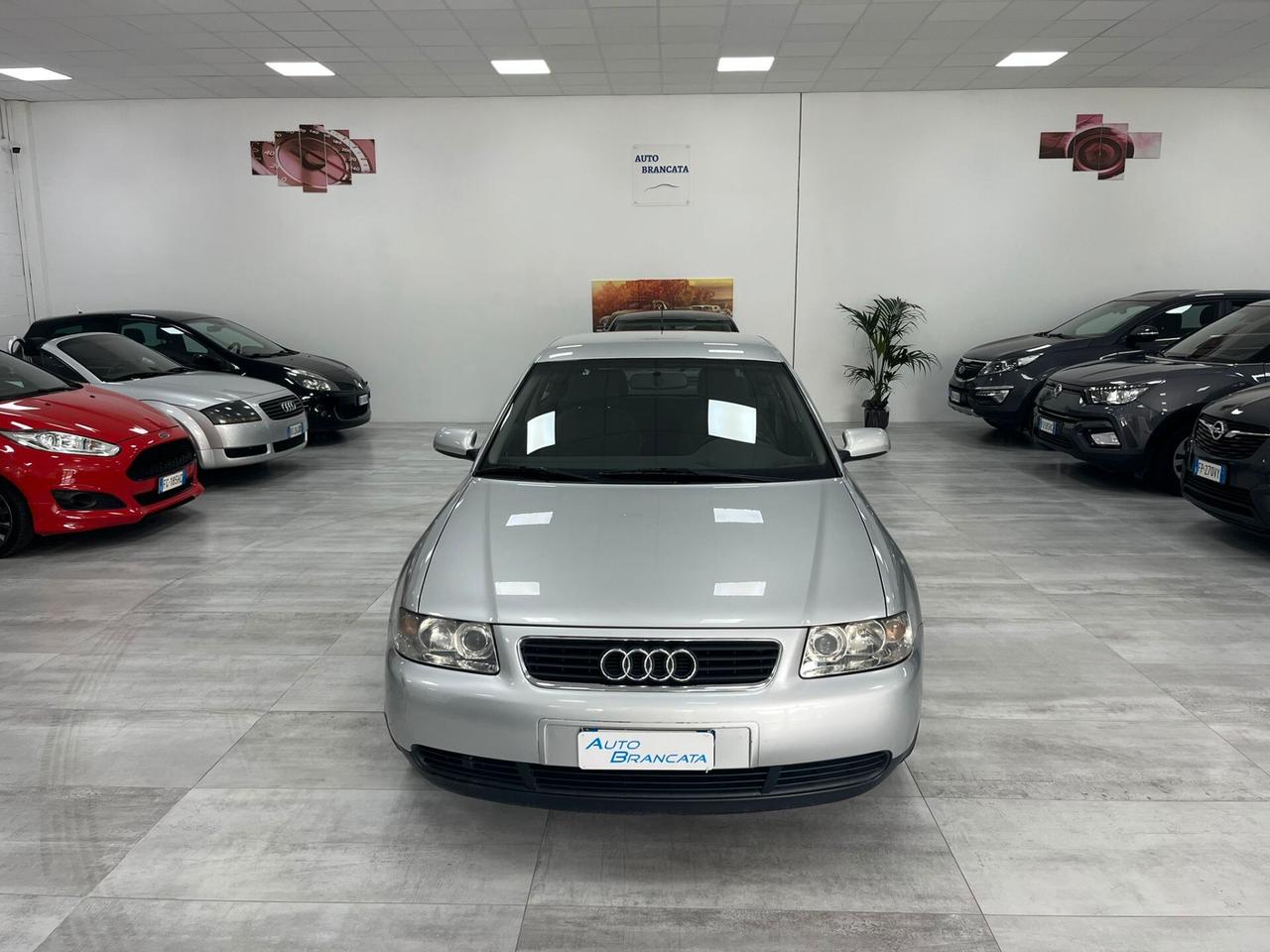 Audi A3 3p 1.9 tdi 110cv