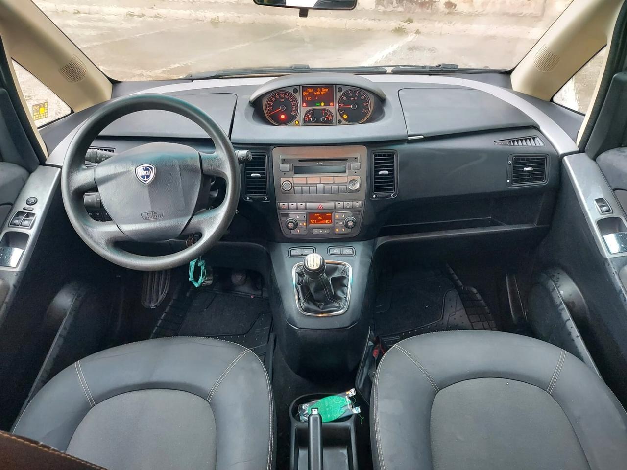 Lancia MUSA 1.3 Mjt 95 CV 5th Avenue 2012