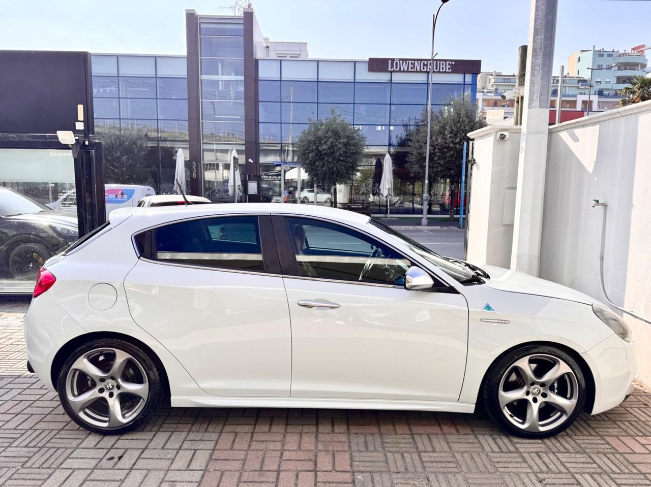 Alfa Romeo Giulietta 2.0 JTDm-2