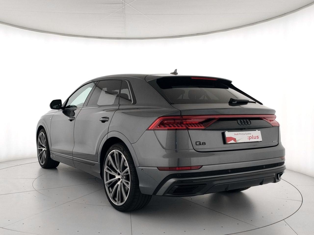 Audi Q8 55 3.0 tfsi mhev sport quattro tiptronic