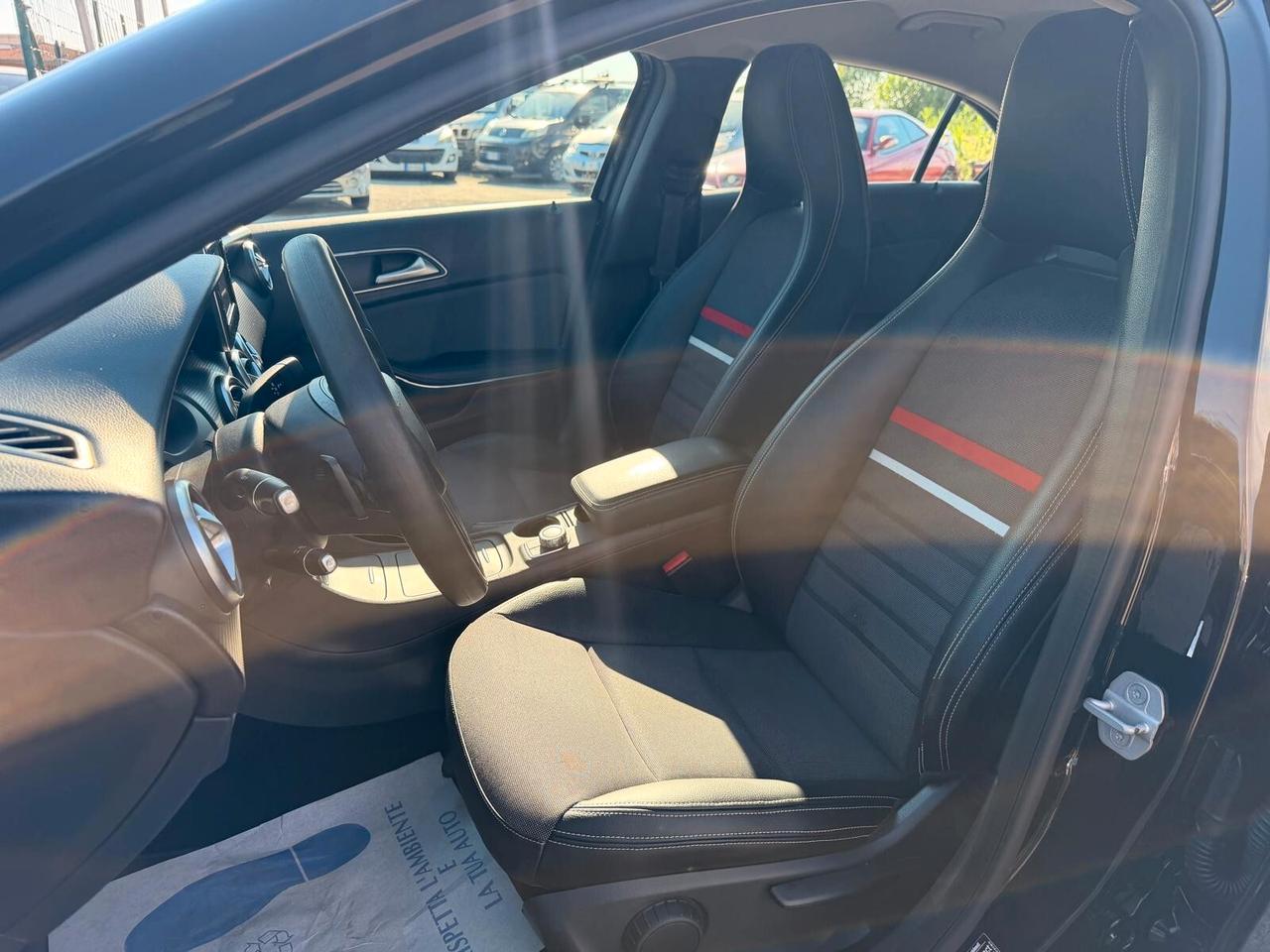 Mercedes-benz A 180 160 CDI Automatic Dark Night Edition