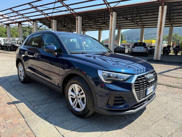 AUDI Q3 35 TDI S tronic Business