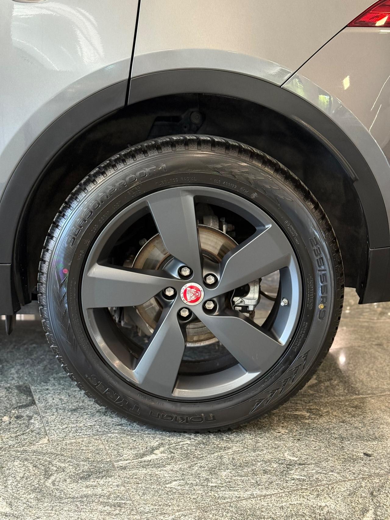 Jaguar E-Pace 2.0D 150 CV AWD aut. R-Dynamic S