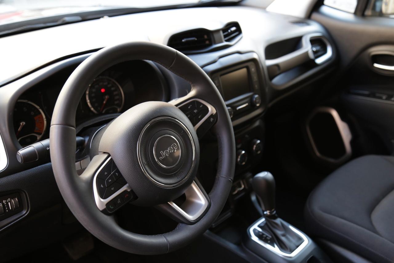 Jeep Renegade 1.3 T4 DDCT Longitude