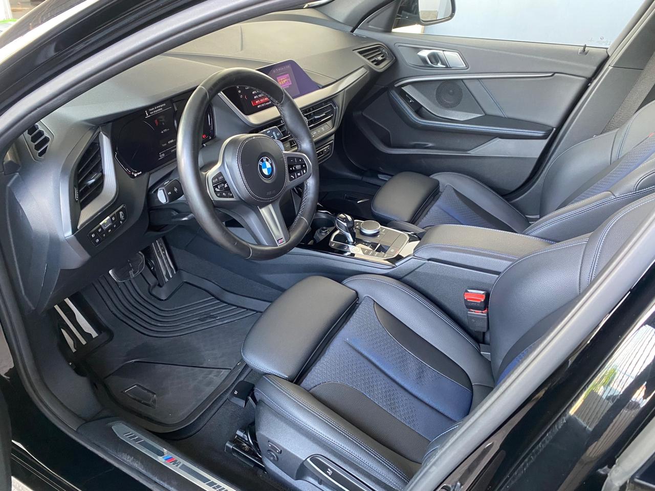 Bmw 116 116d 5p. Msport
