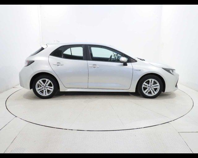 TOYOTA Corolla 1.8 Hybrid Business