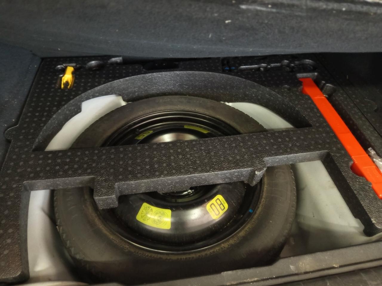 Peugeot 2008 1.6 diesel,154 Mila chilometri. Ok neopatentati