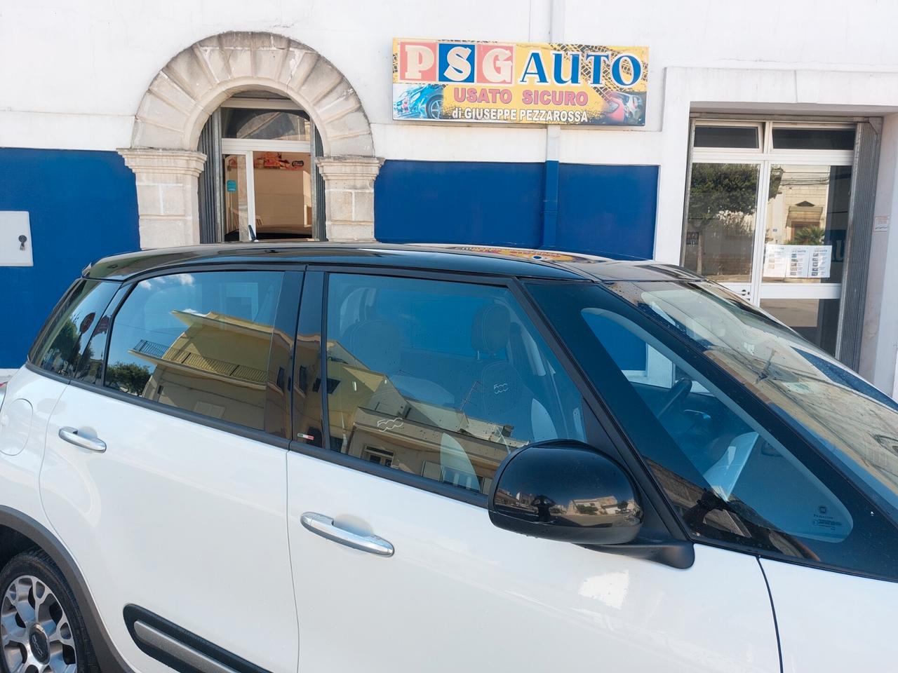 FIAT 500L 1.6 MJT TREKKING TOP BICOLORE TETTO PANORAMICO NAVI STRAFULL