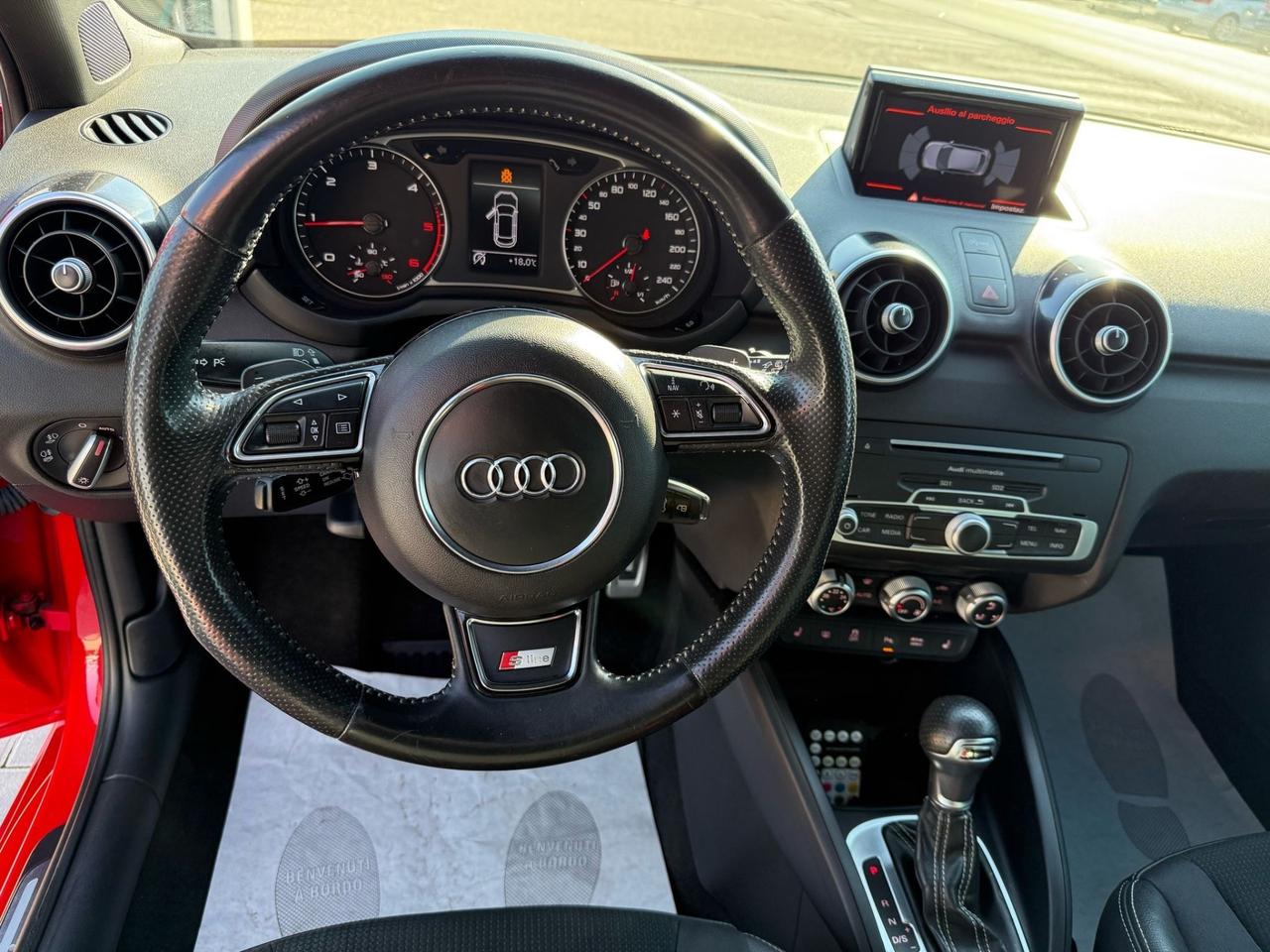 Audi A1 1.6 TDI 116 CV S-LINE B COLORE