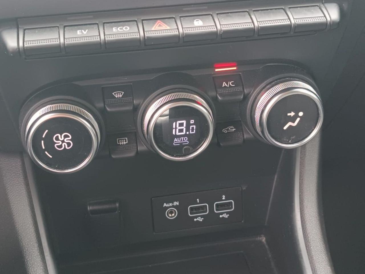 Renault Captur Full Hybrid E-Tech 145 CV Zen