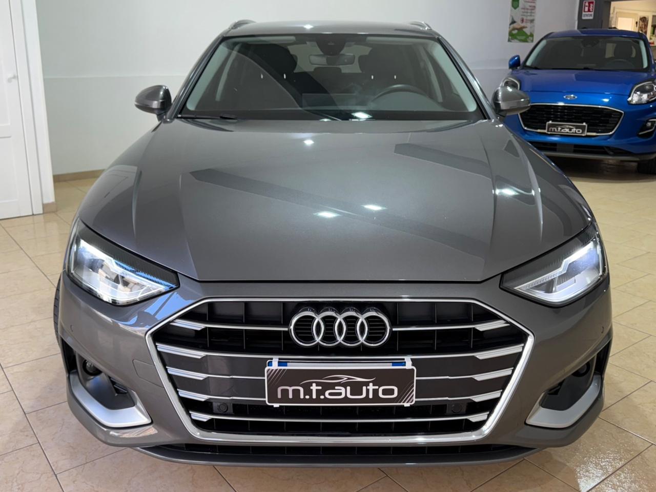 Audi A4 Avant 30 TDI 136 CV S tronic Business Advanced
