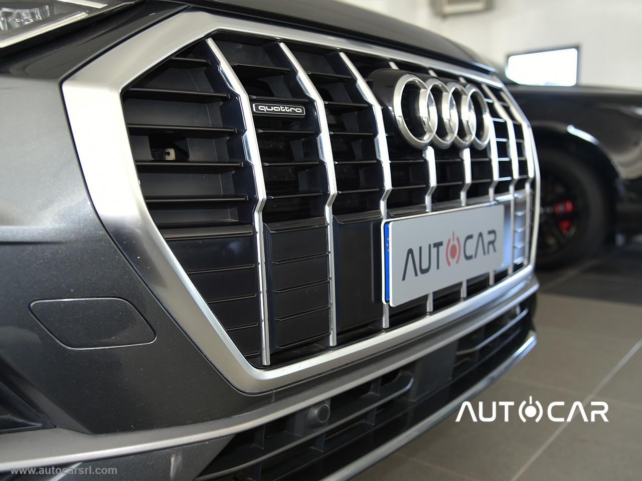 AUDI Q3 40 TDI quattro S tr. S line edition