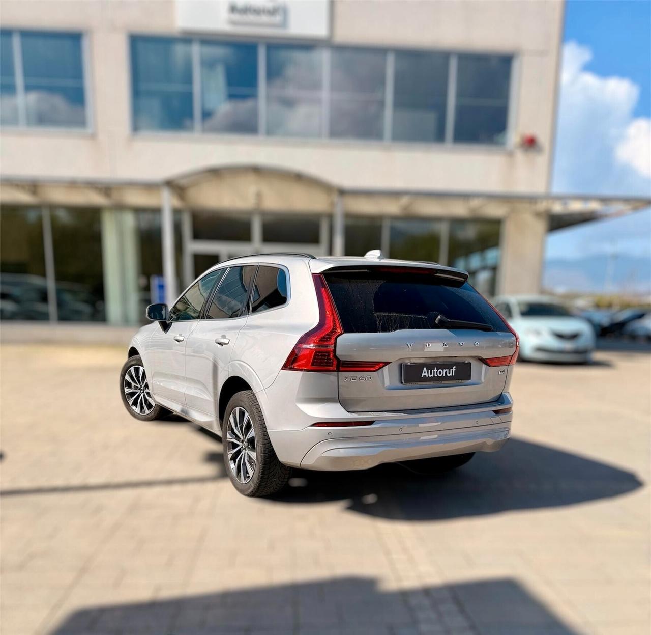 Volvo XC 60 Geartronic Momentum Pro B4