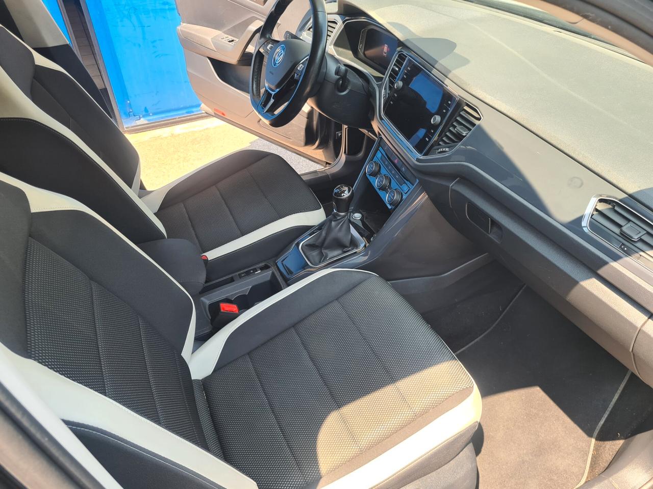 Volkswagen T-Roc 1.6 TDI SCR Advanced BlueMotion Technology