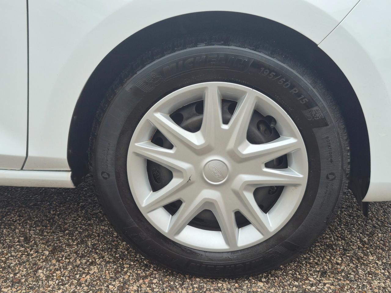 Ford Fiesta 1.5 EcoBlue 5 porte Business