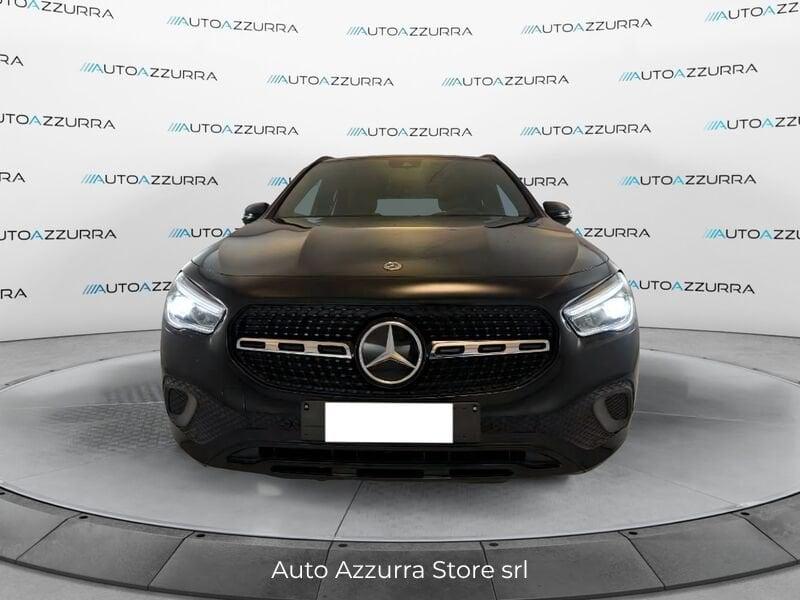 Mercedes-Benz GLA 180d Business auto *PACK NIGHT, LED, 18", PROMO AZZURRA*
