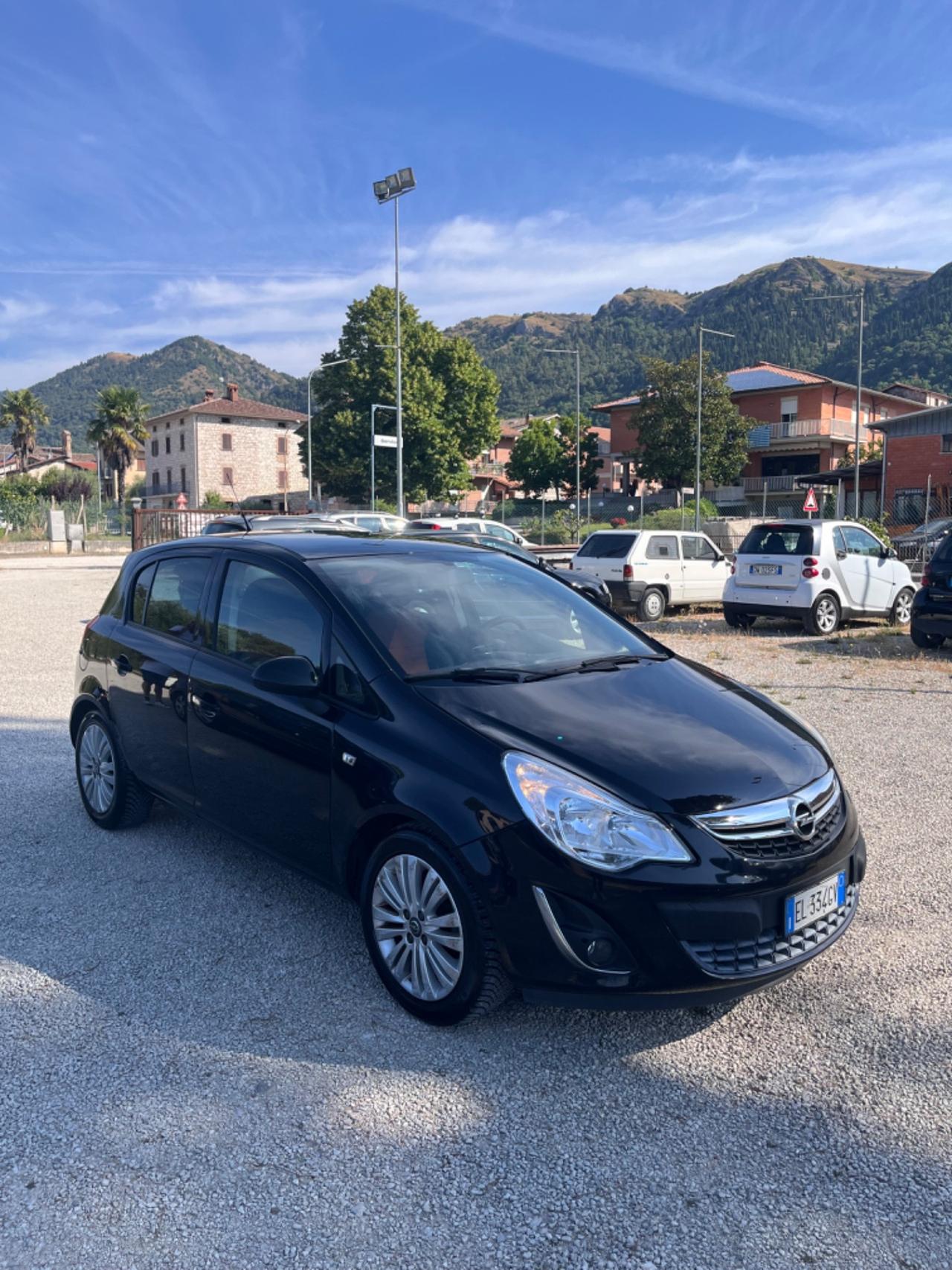Opel Corsa 1.3 multijet 2013 PERFETTA