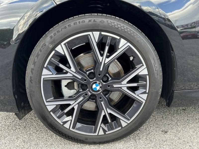 BMW Serie 1 120 48V 170cv MSport TETTO APRIBILE M SPORT 4.500 KM!!