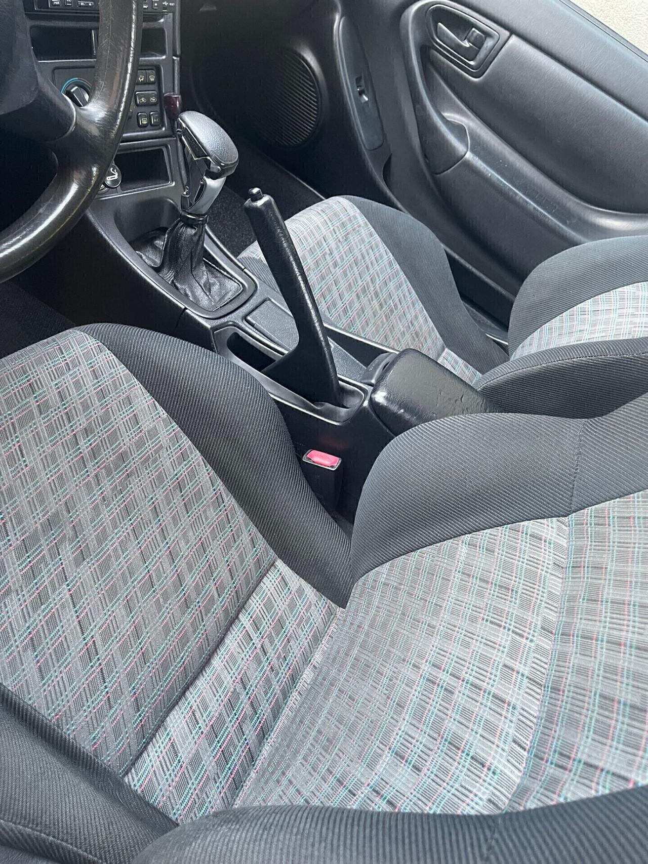 Toyota Celica 1.8i 16V cat Coupé