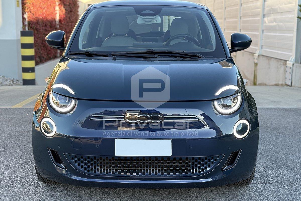 FIAT 500e Berlina 42 kWh Icon
