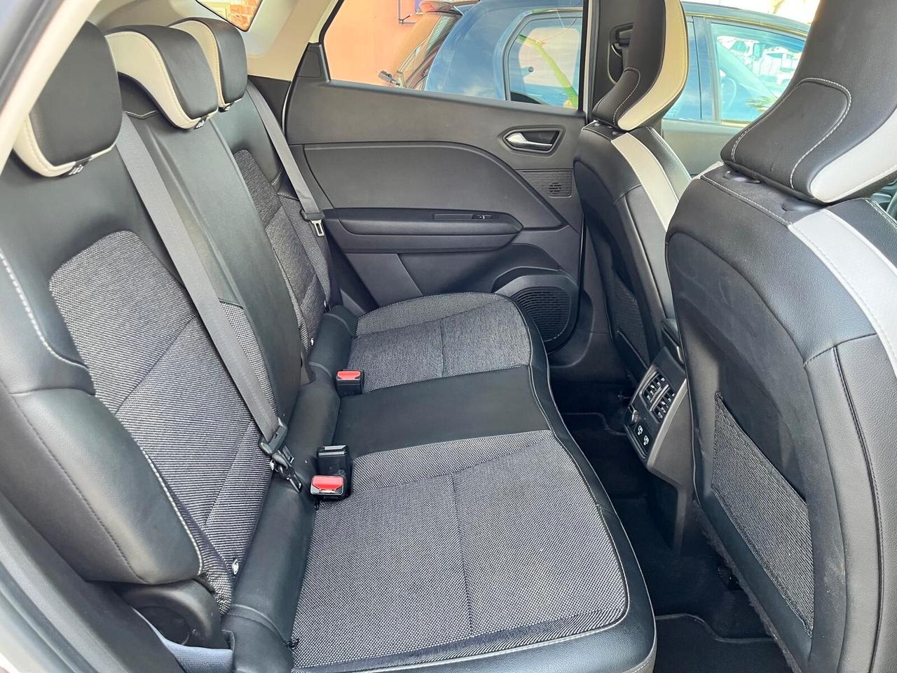 Renault Captur Full Hybrid E-Tech 145 CV Techno