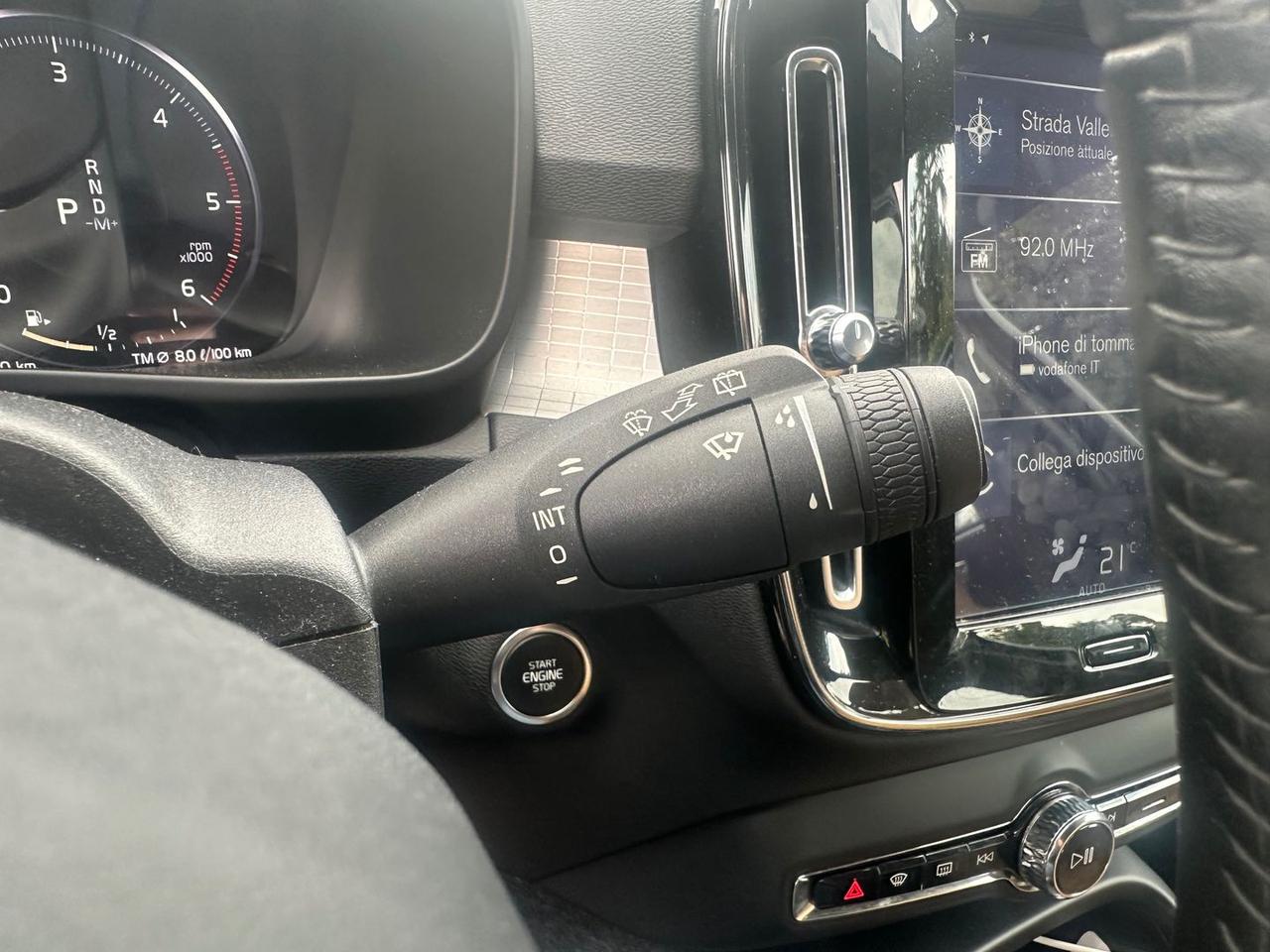Volvo XC40 Momentum D3