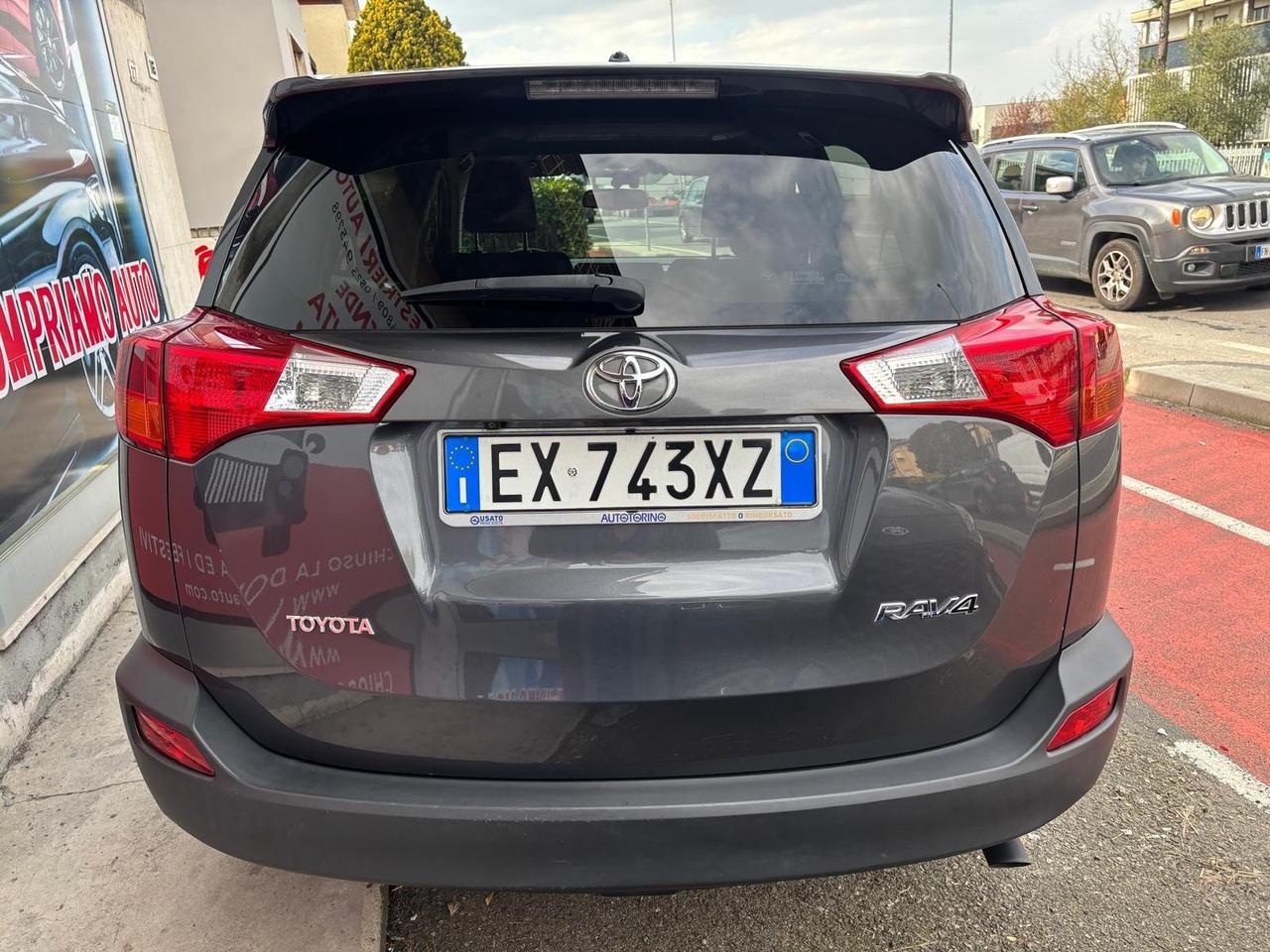 Toyota RAV 4 RAV4 2.0 D-4D 2WD