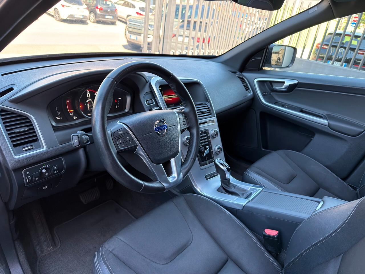 Volvo XC 60 XC60 D4 AWD Geartronic Summum DISTRIBUZIONE OK TETTO APRIBILE