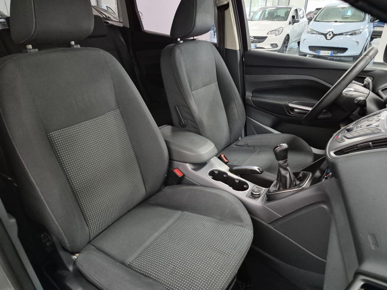 Ford C-Max 1.6 Titanium-GPL2033-NEOPATENTATI