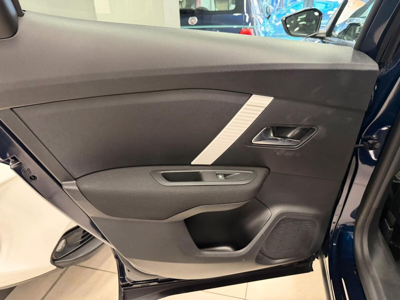 Citroen C4 X Hybrid 136 e-DCS6 Plus rate da € 190 l mese