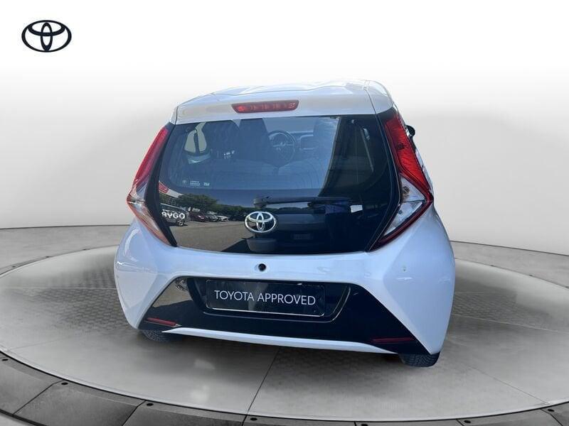 Toyota Aygo 1.0 VVT-i 72 CV 5 porte x-fun