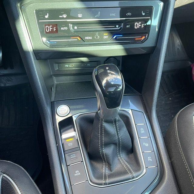 VOLKSWAGEN - Tiguan - 2.0 TDI DSG R-LINE