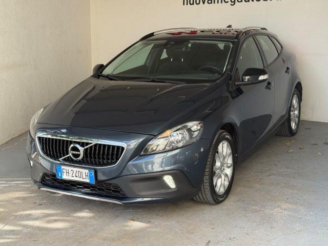 VOLVO V40 Cross Country D2 Geartronic