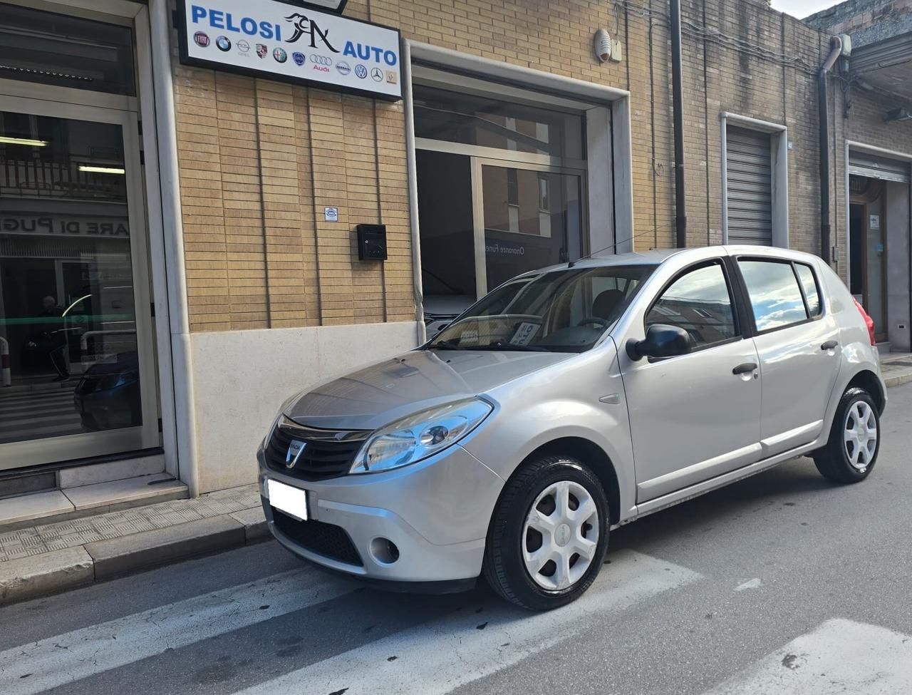 Dacia Sandero 1.2 75 cv