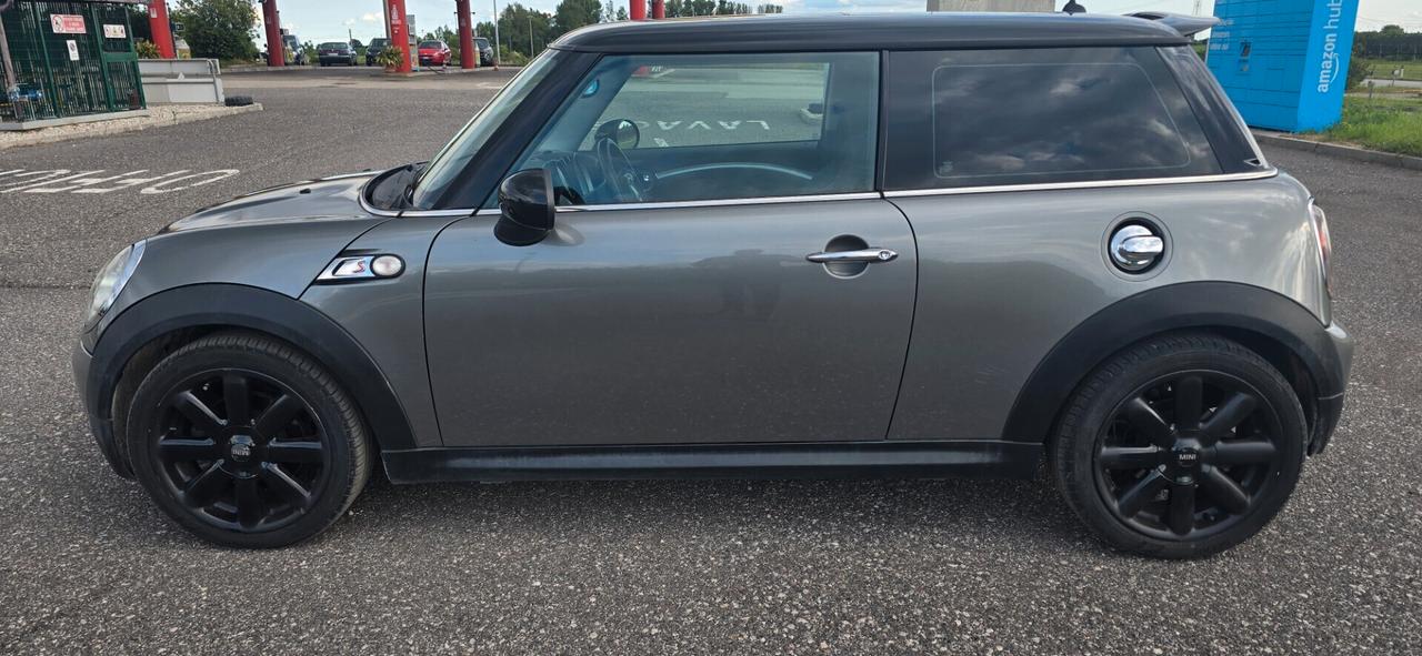 Alestimento Mini Cooper S neo patentati 1.6 55kw 75 cavalli