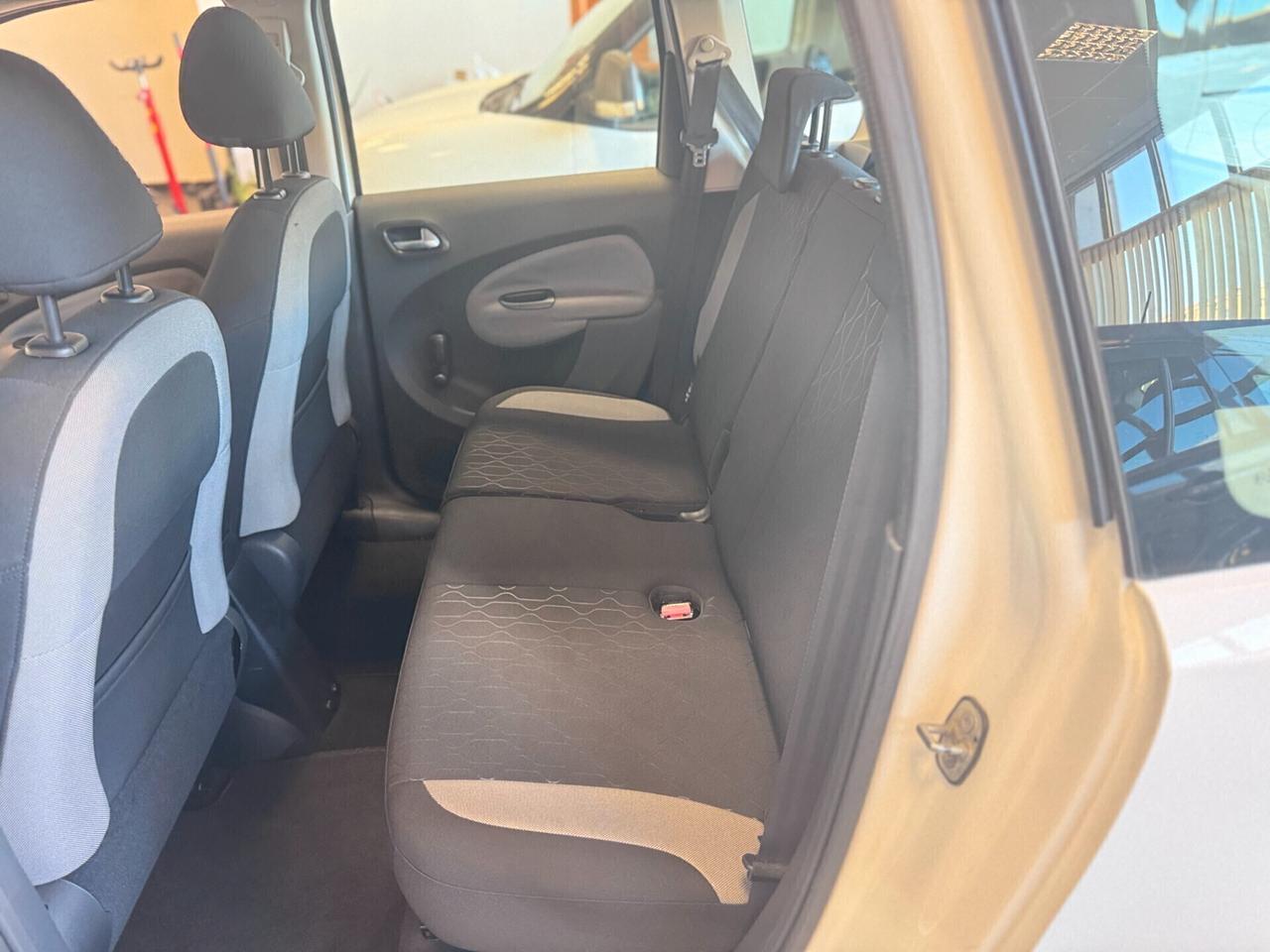 Citroen C3 Picasso 1.6 HDi 90 Exclusive