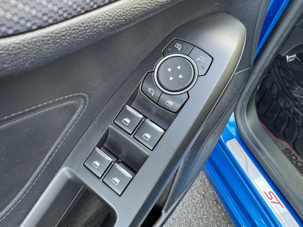 Ford Focus 1.5 EcoBlue 120 CV 5p. ST-Line