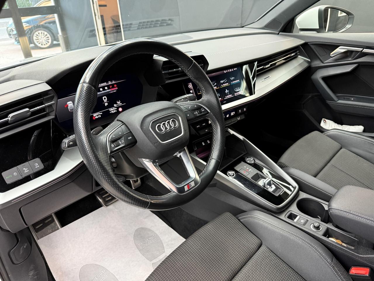 Audi A3 SPB 30 TFSI S LINE S Tronic