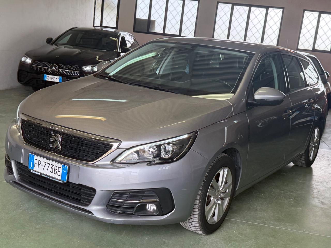 Peugeot 308 BlueHDi 130 S&S SW Allure